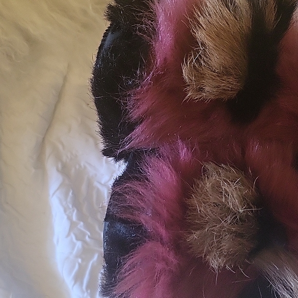 PRADA CHEVRE MONT Goat Hair EMBELLISHED BLACK AND STRAWBERRY-PINK LOAFERS SIZE 6 - Picture 5 of 12